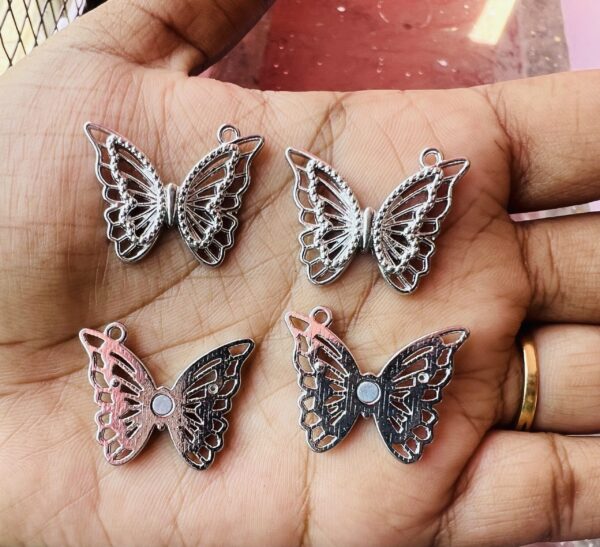 Magnetic Charms#04