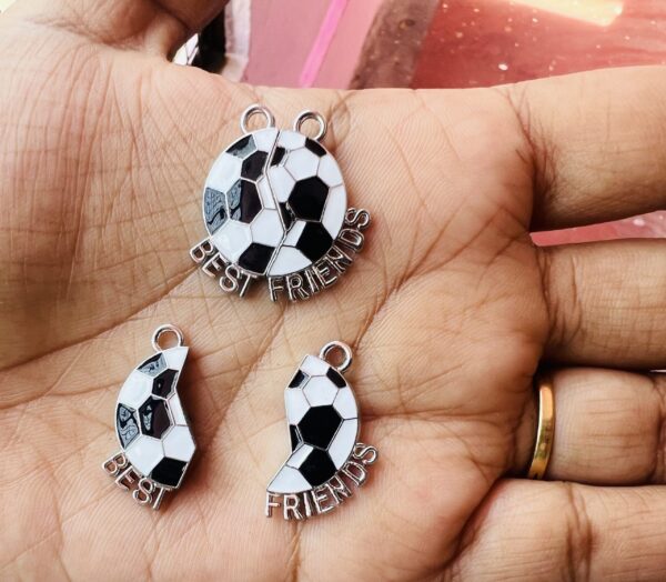 Magnetic Charms#01