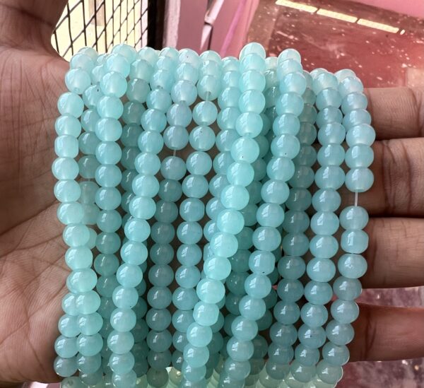 Glass beads - 8mm #18